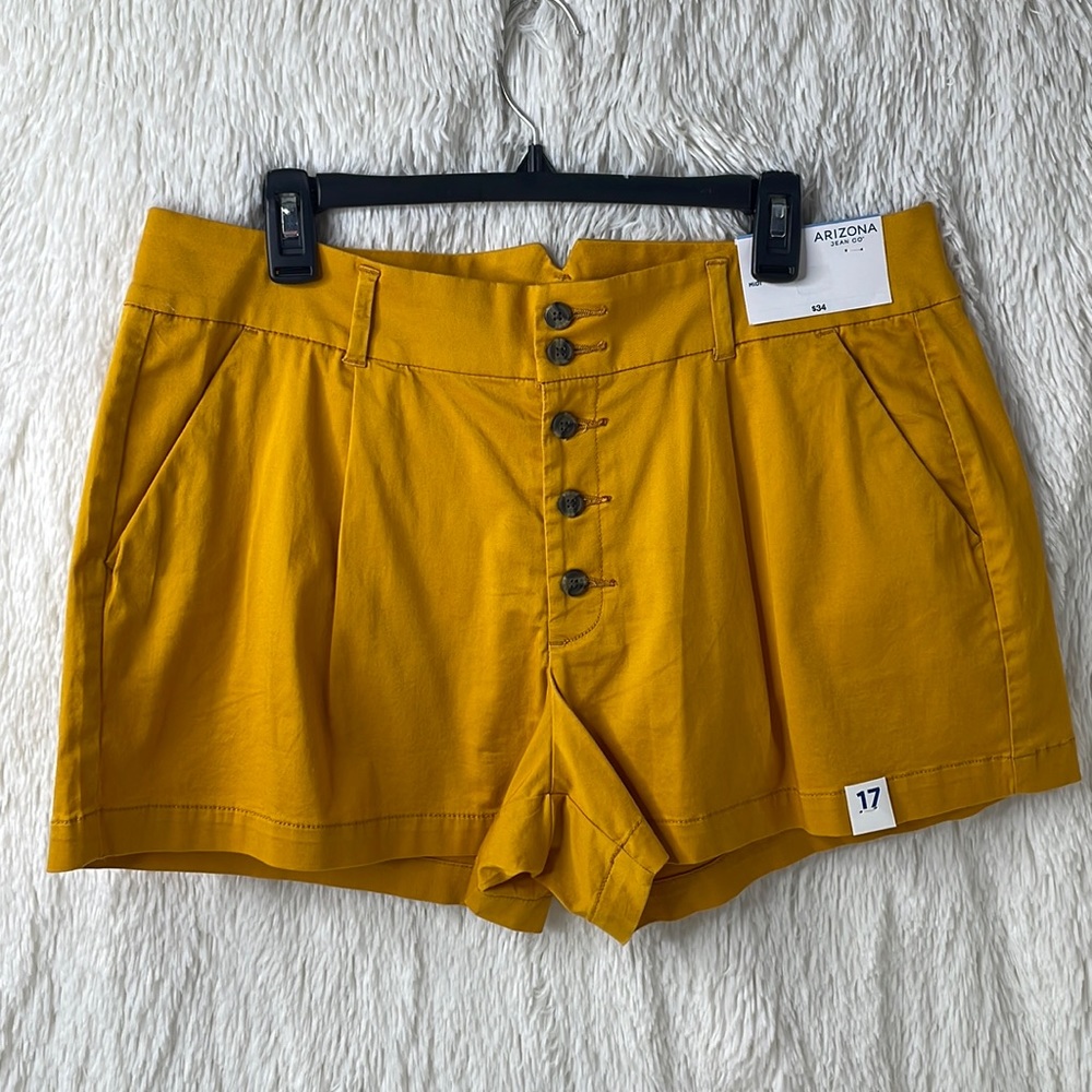 Shorts (Midi)